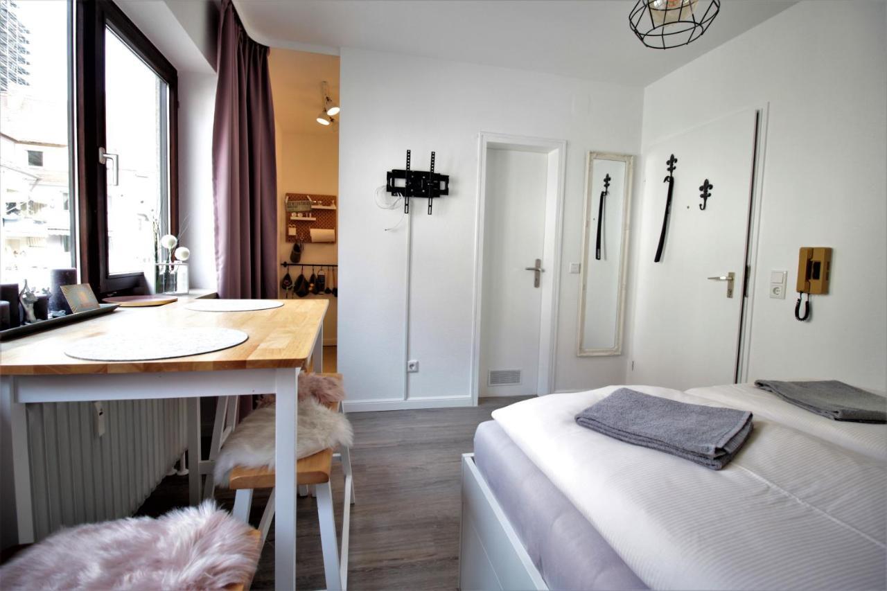 Cozy And Stylish Studioapartment Würzburg Kültér fotó